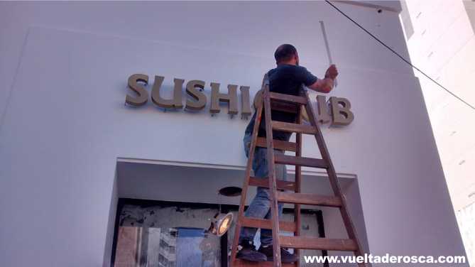 corporeo led sushiclub neuquen 1