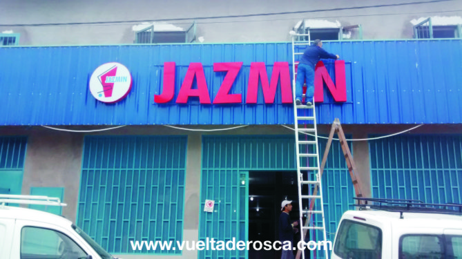 jazmin corporeo chapa con led 2